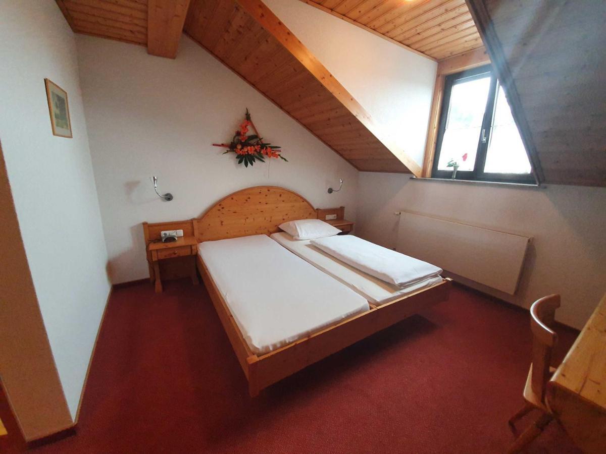 Landgasthof Brunnenwirt Zum Meenzer Fischbachtal Kültér fotó